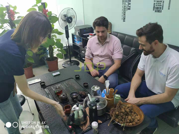 微信图片_2019081215444536.jpg